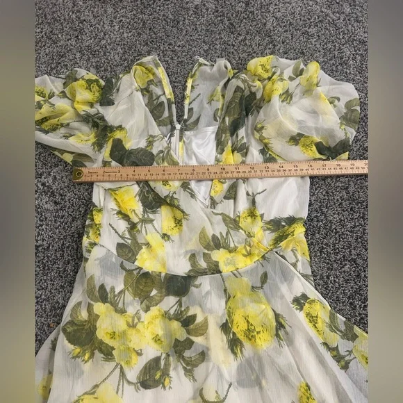 Calvin Klein Yellow Floral Chiffon Wrap Midi Dress Womenโs Size 6 - Picture 7 of 8